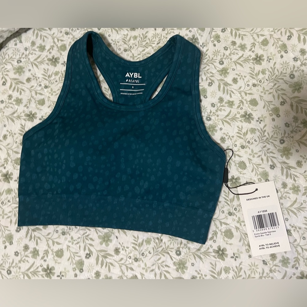 AYBL new with tags sports bra! Great for the gym!